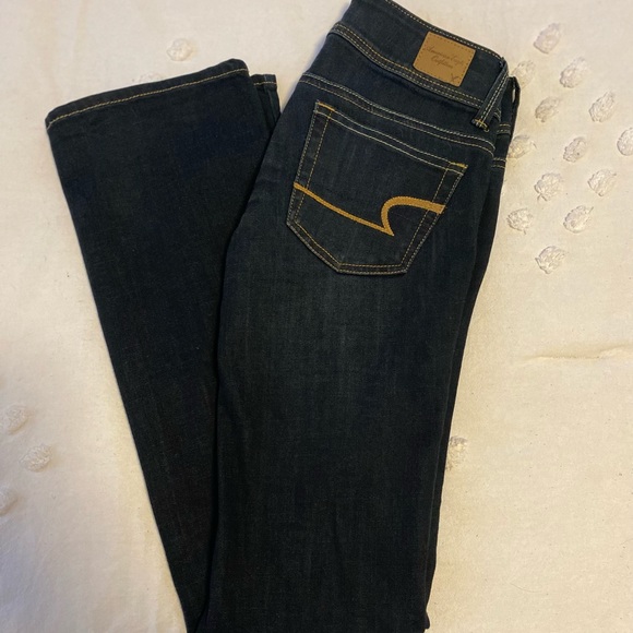 American Eagle low cut boot leg jeans - Picture 5 of 5